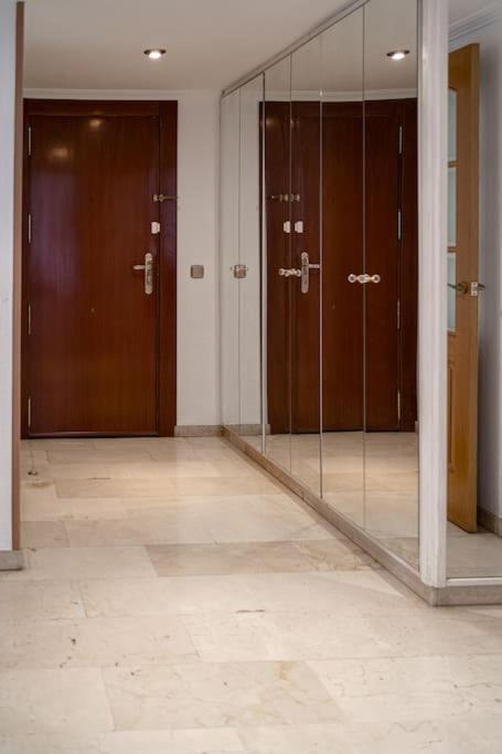 Amplio Apartamento Citycenter กอร์โดบา ภายนอก รูปภาพ